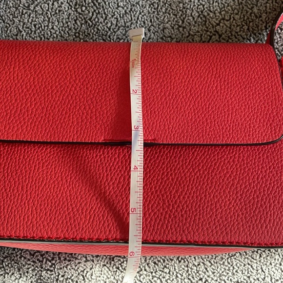 Street Level Crossbody Handbag - Picture 11 of 14